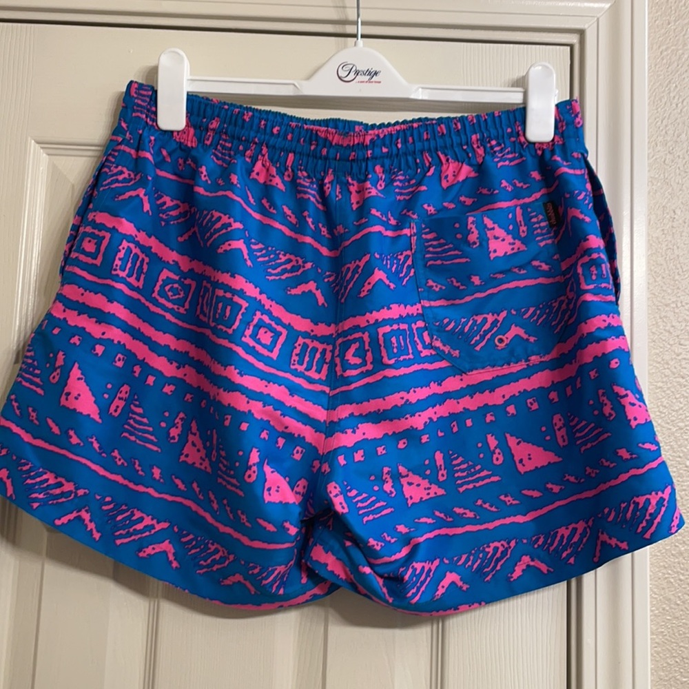 Geometric Chubbies - Picture 2 of 3